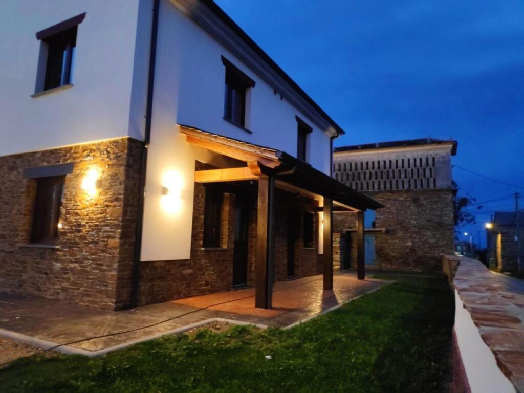 Apartamentos Rurales Lola Penarronda Castropol Exterior foto